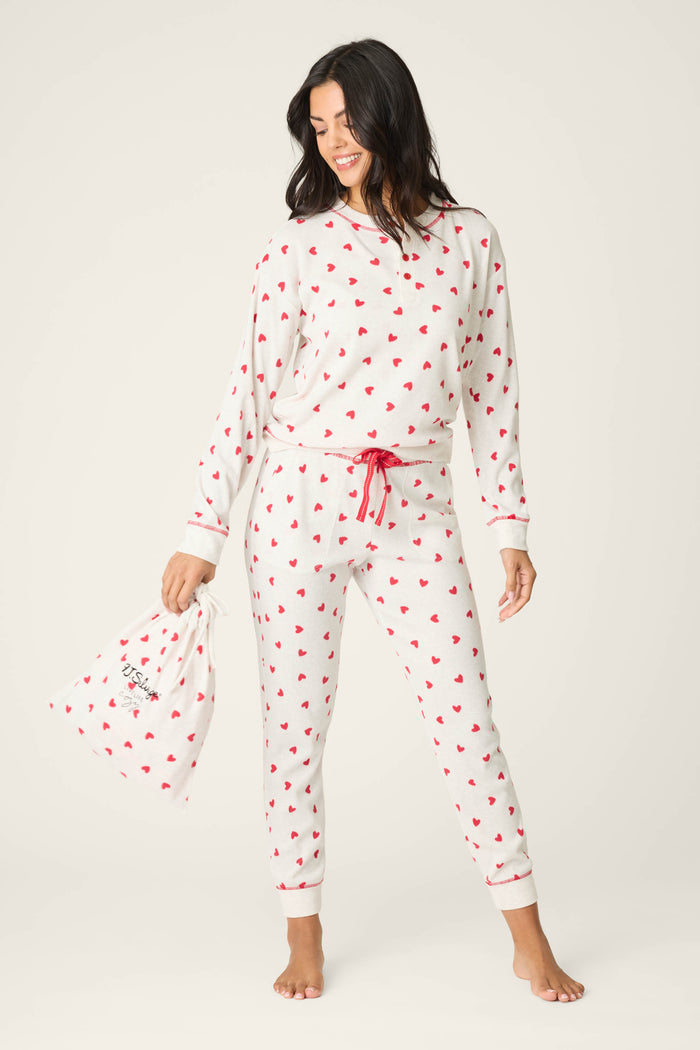4-Piece Heart Print Thermal Lounge Set - 4-Piece Set - P.J. Salvage