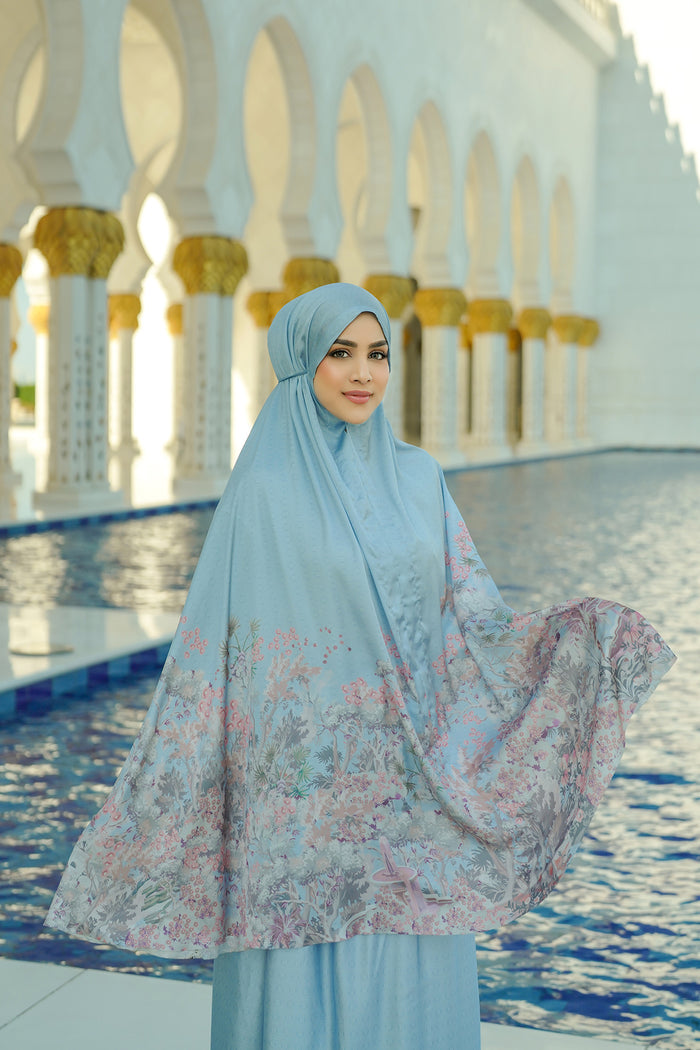 Al Qasr Prayer Robe - Mosaic