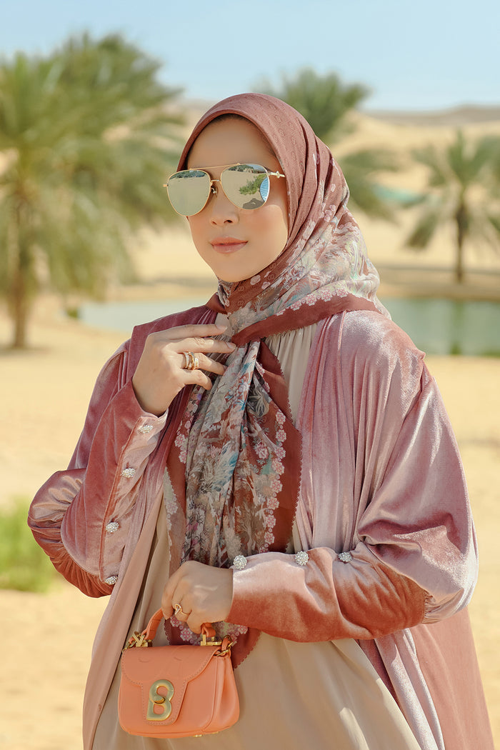 Al Qasr Square - Saffron