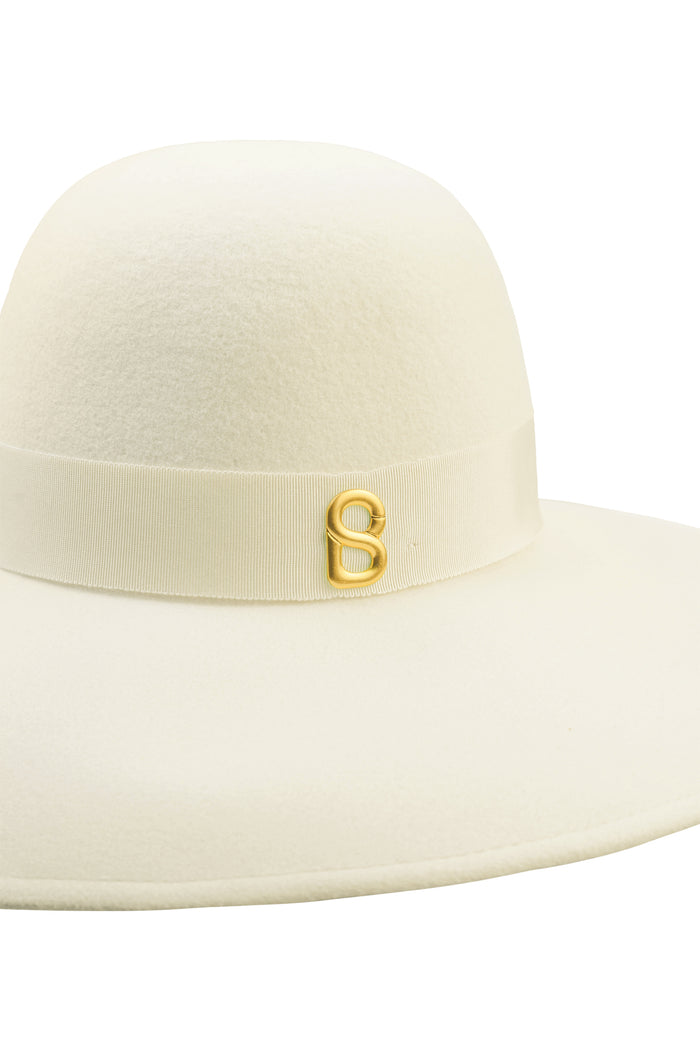 Amy Hat - Off-White