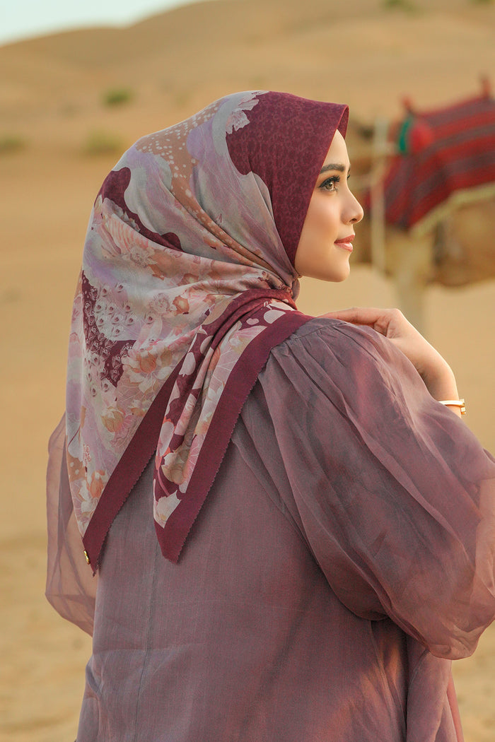Arabian Night Square - Henna