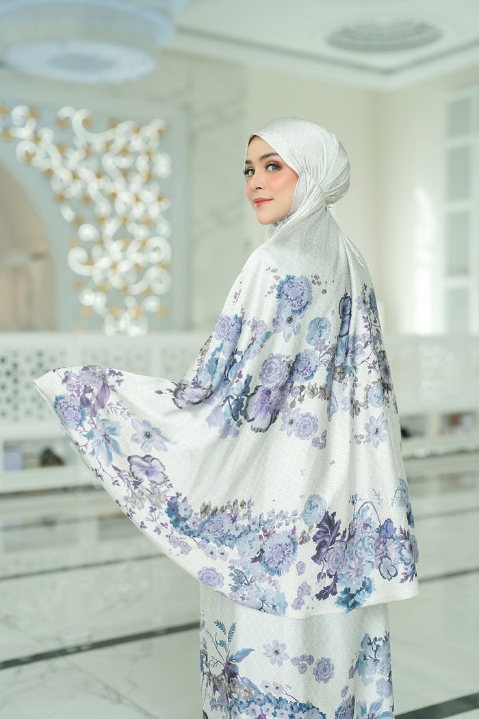 Blume Prayer Robe - Over Cast