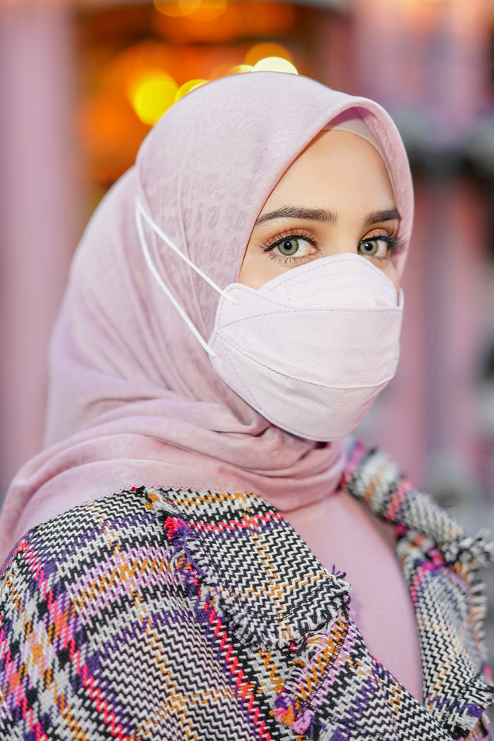 Buttonscarves Disposable Mask - Bubblegum