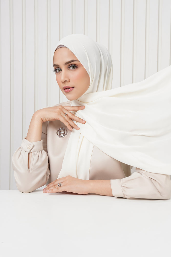 Cassie Shawl - Milk