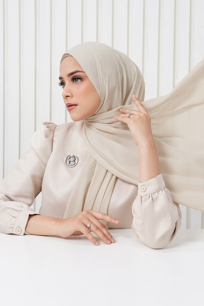 Cassie Shawl - Semolina
