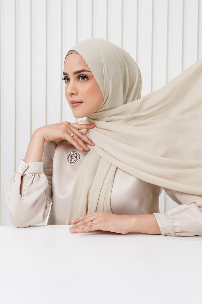 Cassie Shawl - Semolina
