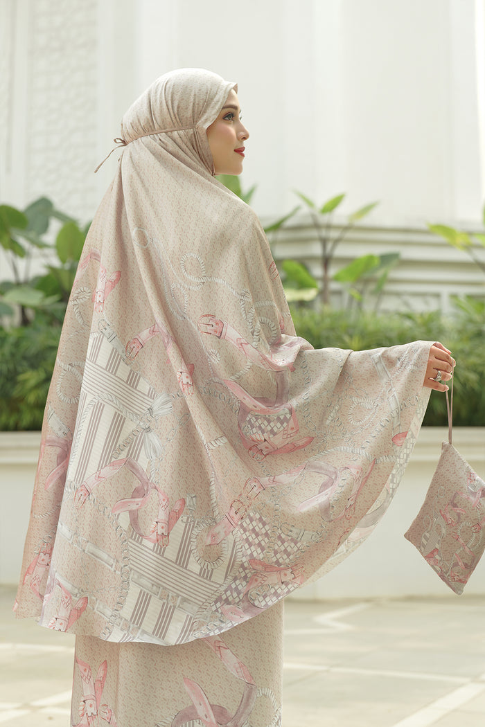Chain 2 La Bella Prayer Robe - Sand