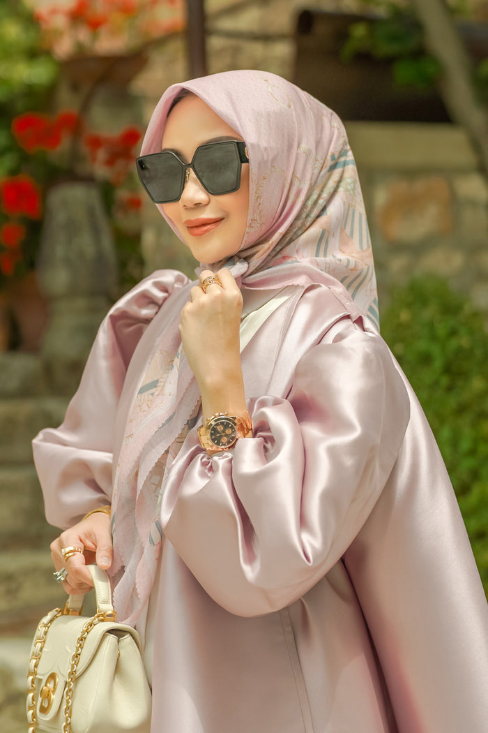 Chain 2 La Bella Voile Square - Muted Pink