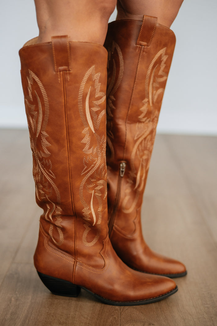 Crowd Favorite Cowgirl Boots