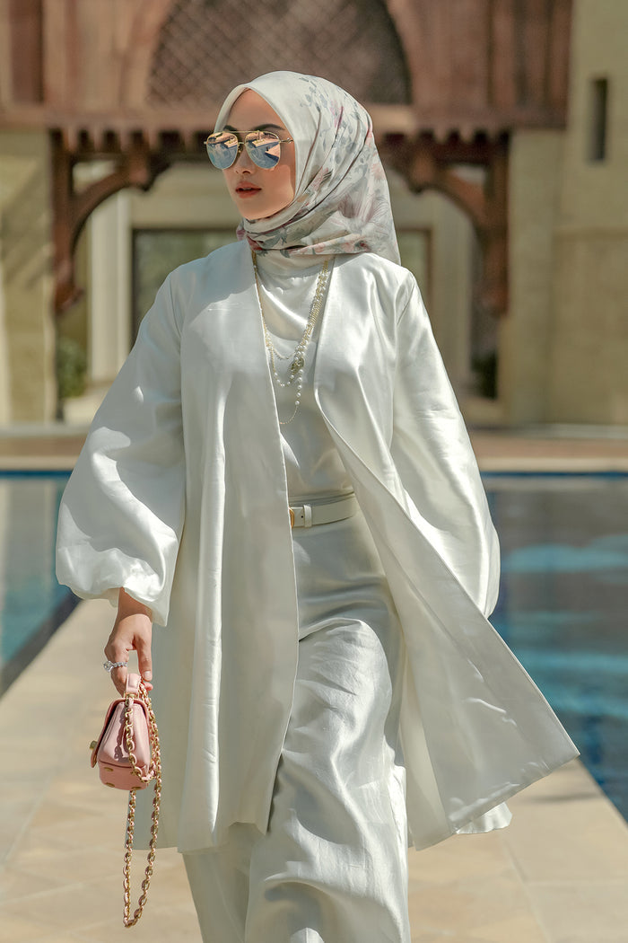 Dubai Voile Square - Vanilla