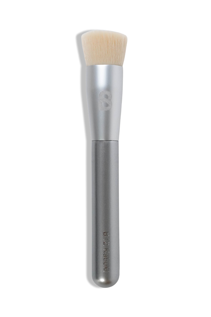 everyday brush set by buttonscarves beauty b12 kabuki