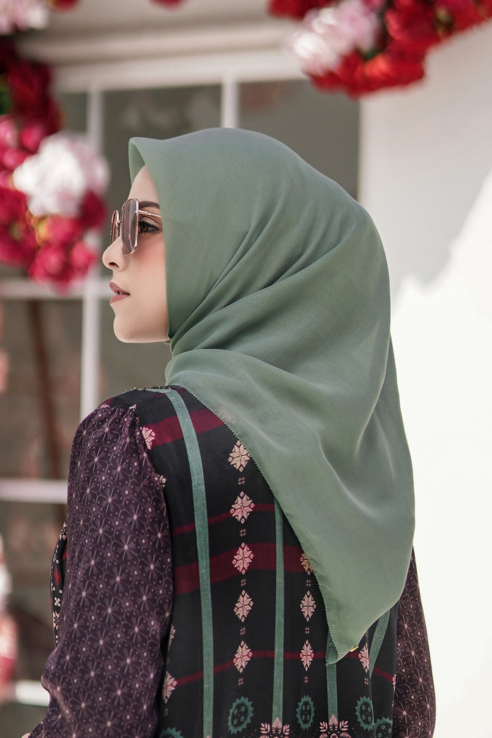 Everyday Scarf - Garden Green