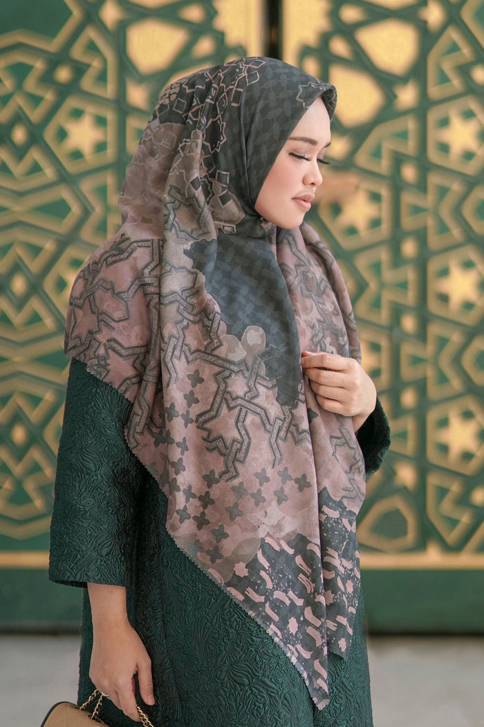 Haramain Series Voal Square XL - Emerald