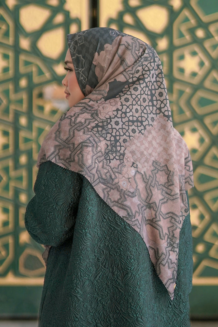 Haramain Series Voal Square XL - Emerald