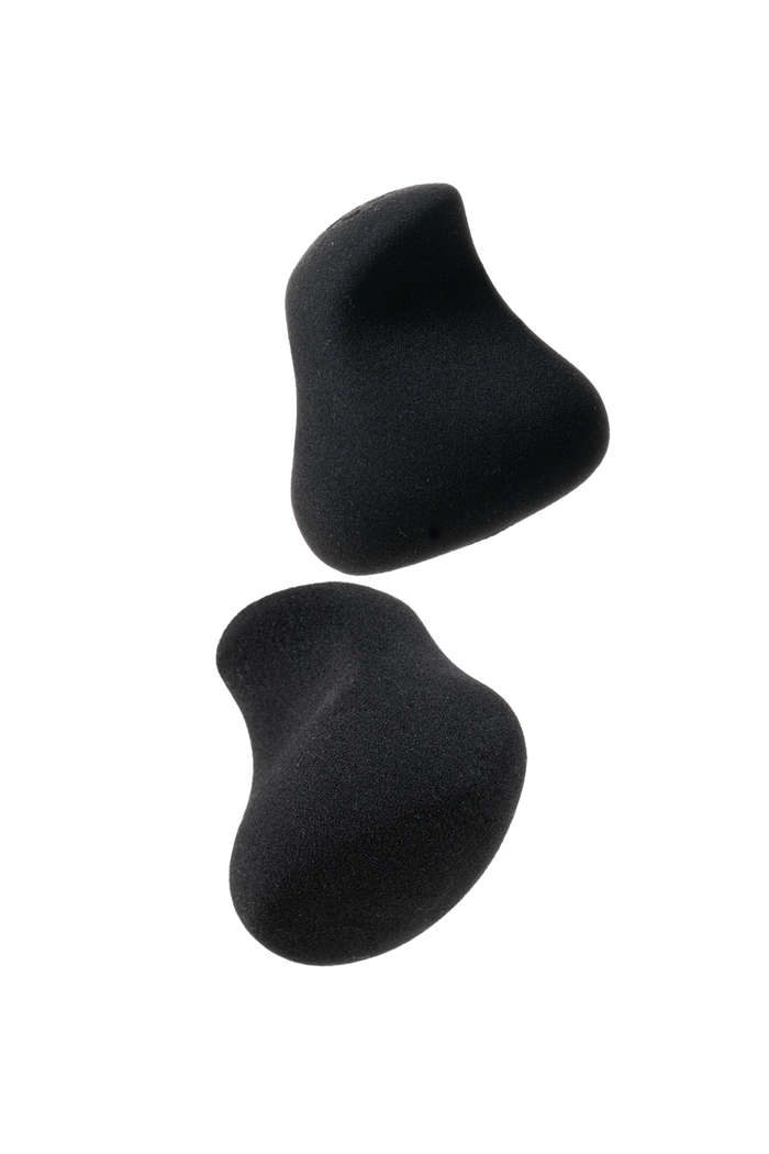 iron blender makeup sponge by buttonscarves beauty