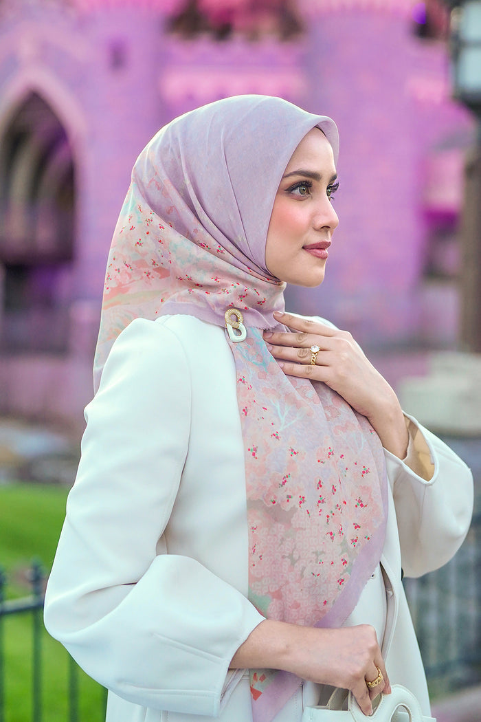 Jubilation Square - Orchid Tint