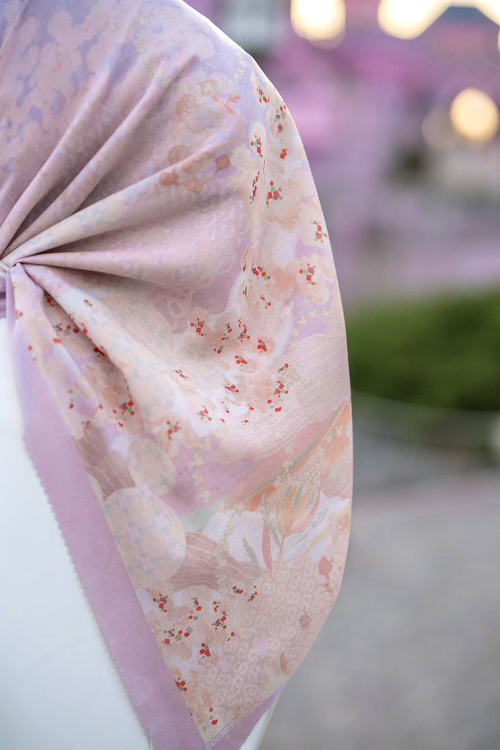 Jubilation Square - Orchid Tint