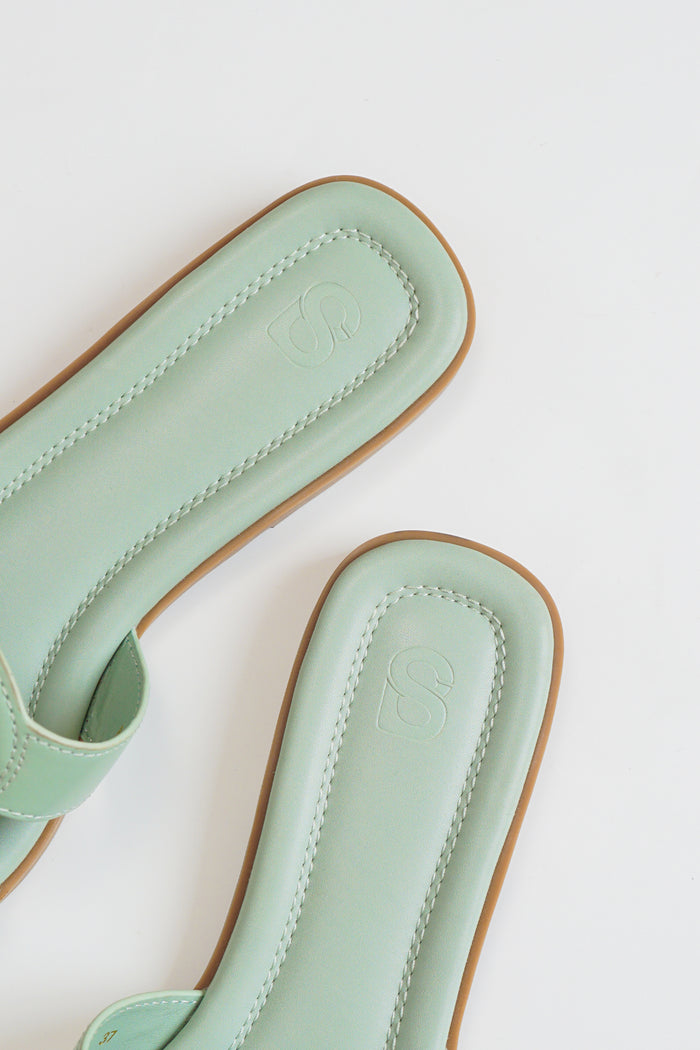 kefi sandal in mint by buttonscarves cushioned insole detail