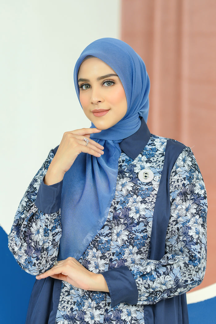 Kelly Square in Bijou Blue