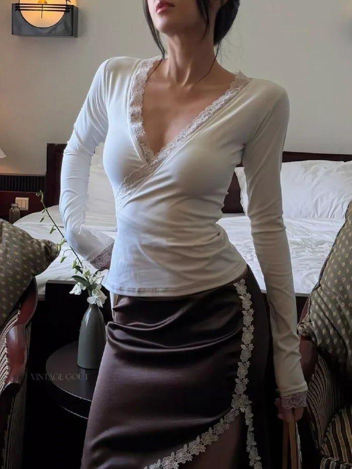 White / S