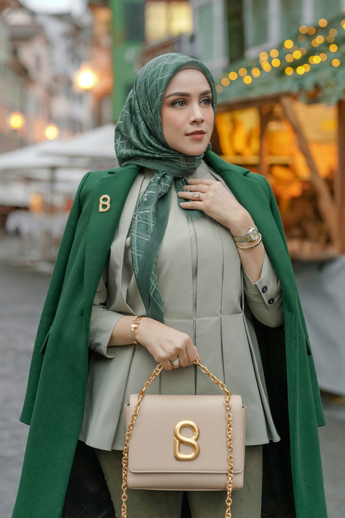 Louvre Extended Square - Dark Green