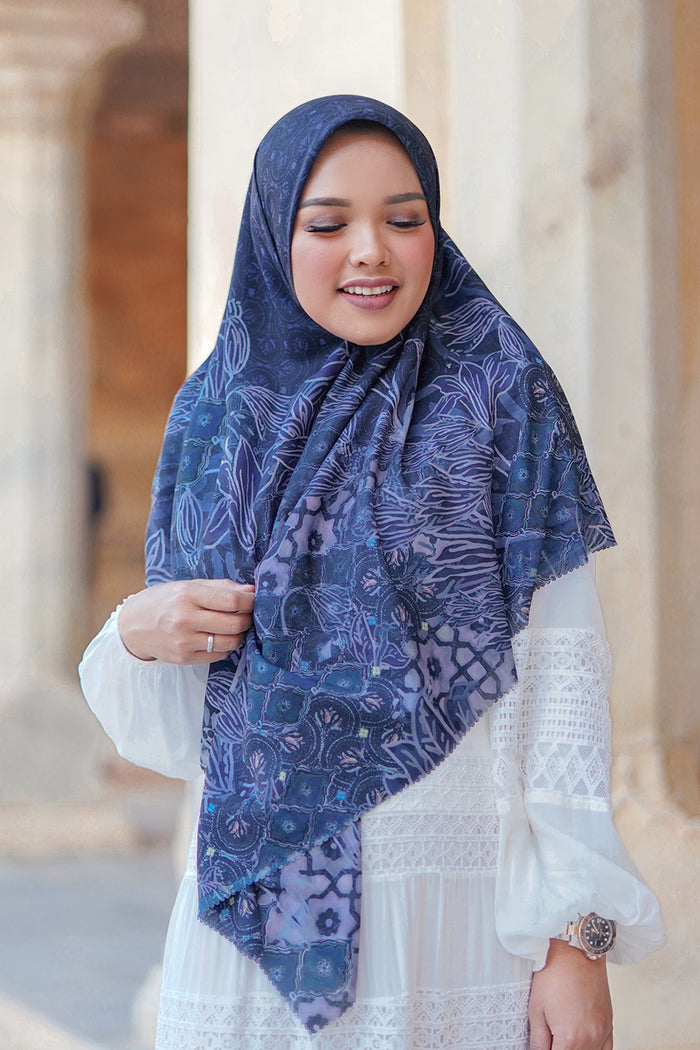 Maharani Voal Square XL - Navy