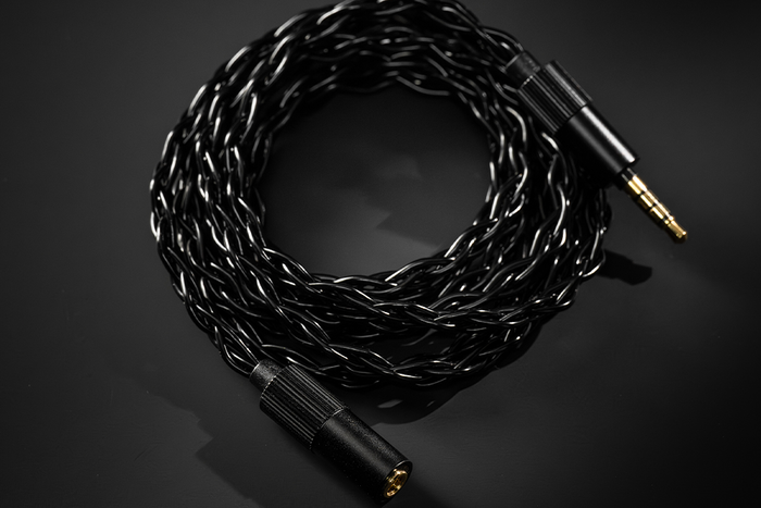 MOONDROP 3.5mm Extension Headphone Upgrade Cable.