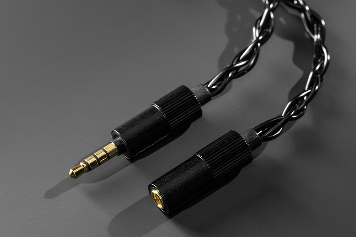 MOONDROP 3.5mm Extension Headphone Upgrade Cable.