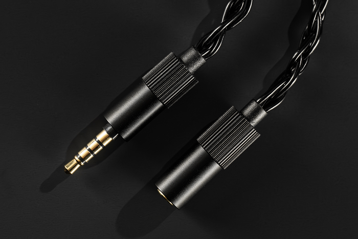 MOONDROP 3.5mm Extension Headphone Upgrade Cable.