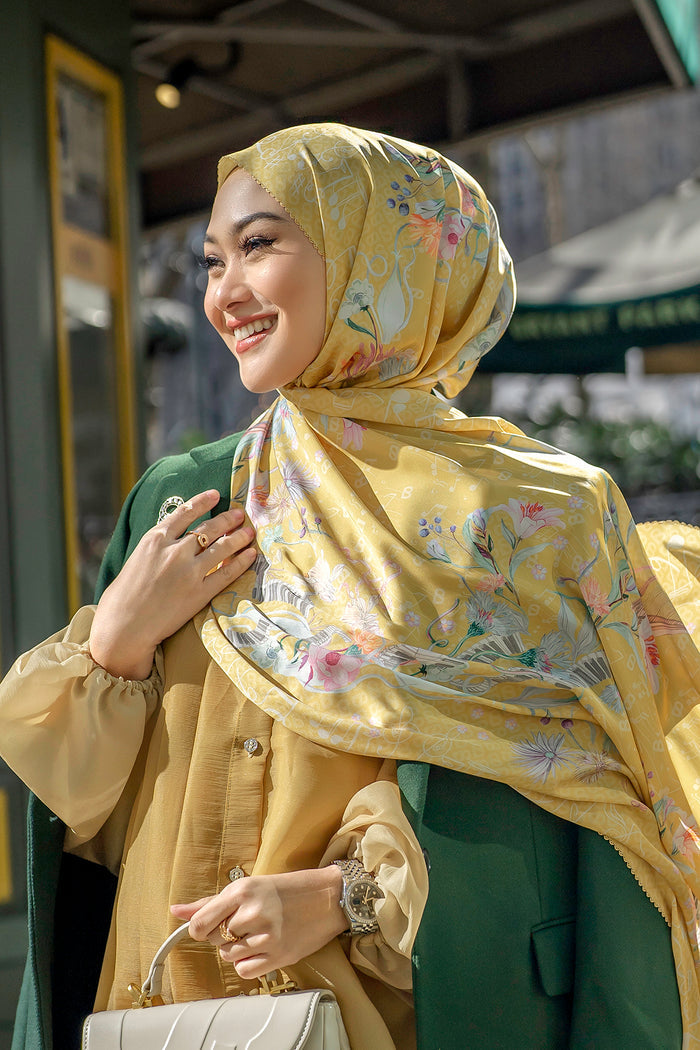 Nada 2 Satin Shawl - Saxophone