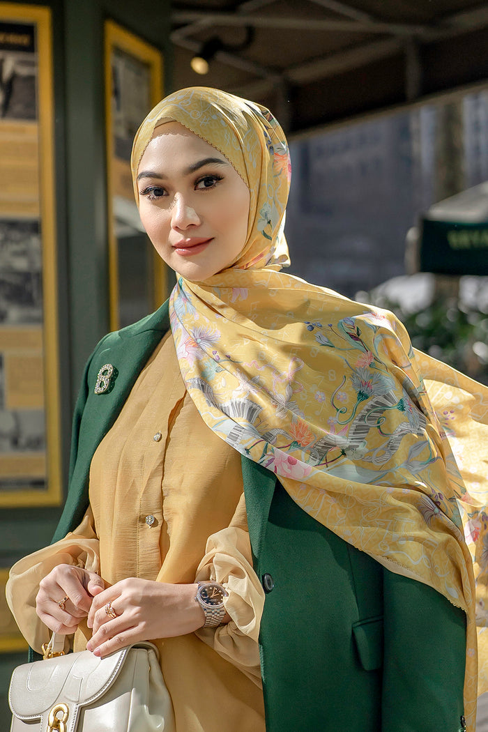 Nada 2 Satin Shawl - Saxophone