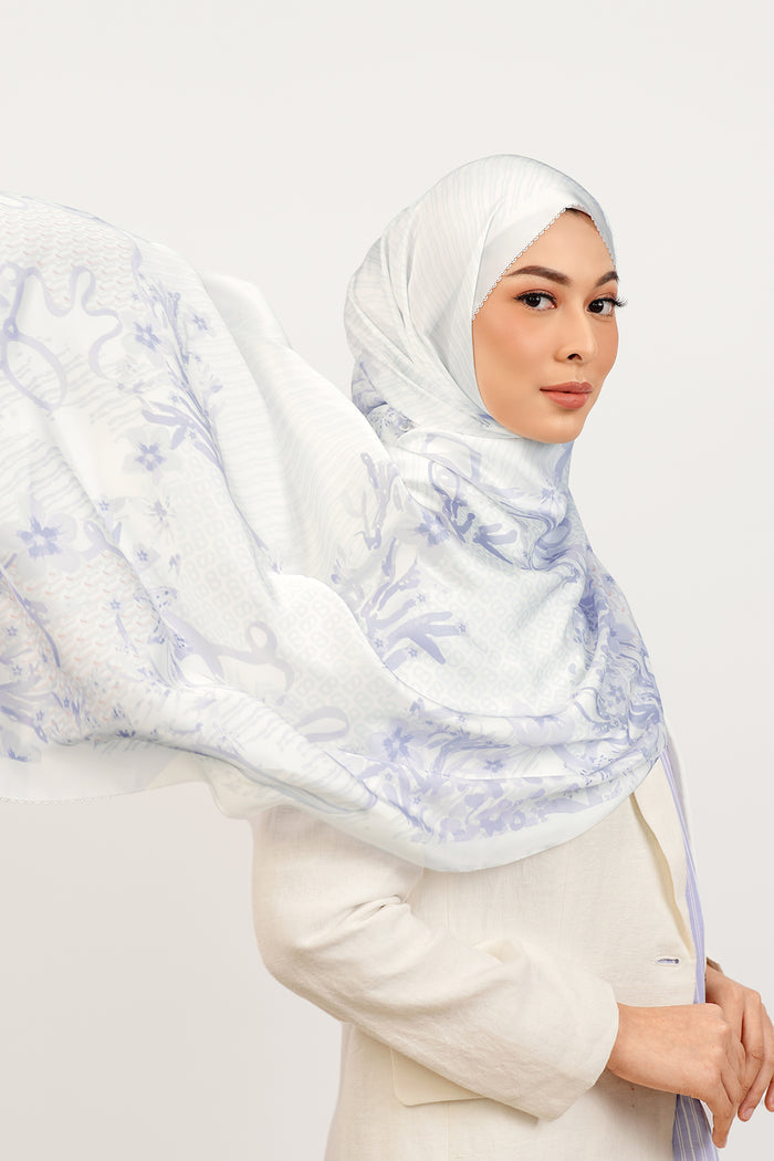 Paradiso Satin Shawl - Jasmine