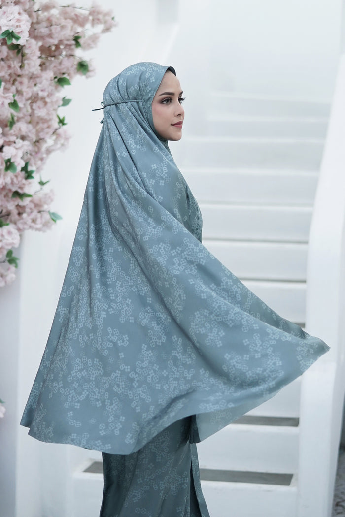 Prayer Robe Monogram Scramble Salted Egg