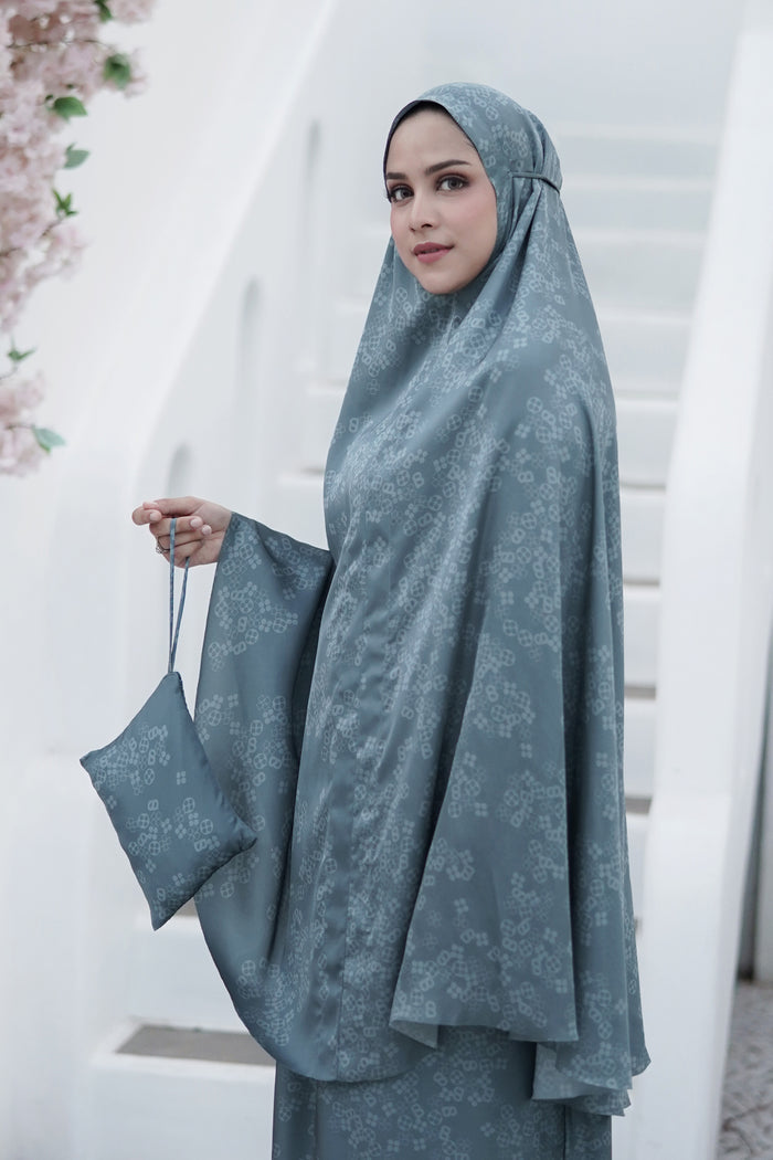 Prayer Robe Monogram Scramble Salted Egg