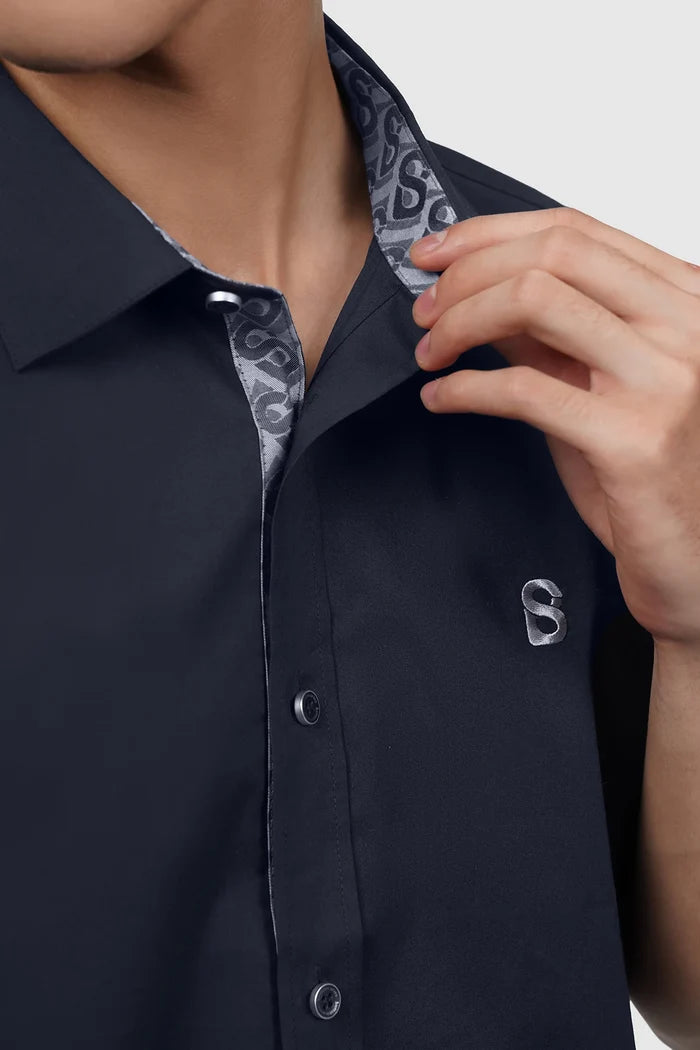 signature men poplin shirt short sleeve in navy by buttonscarves with a classic pointed collar