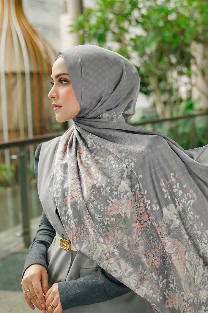 Singapore Satin Shawl - Park