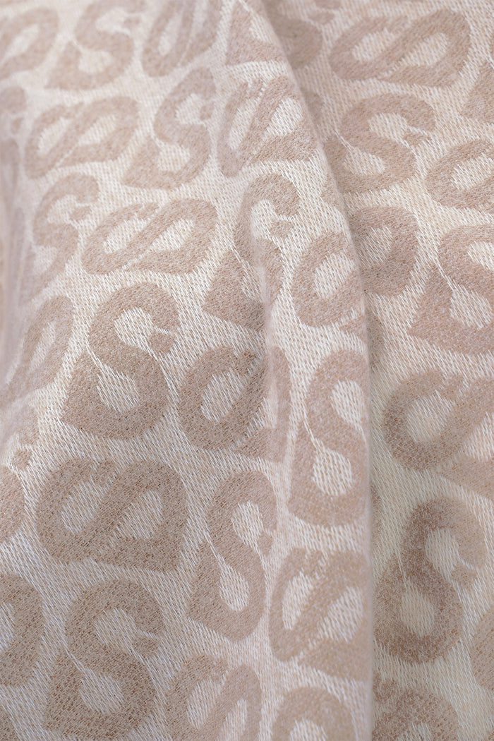 Tapis Neck Shawl - Warm Taupe