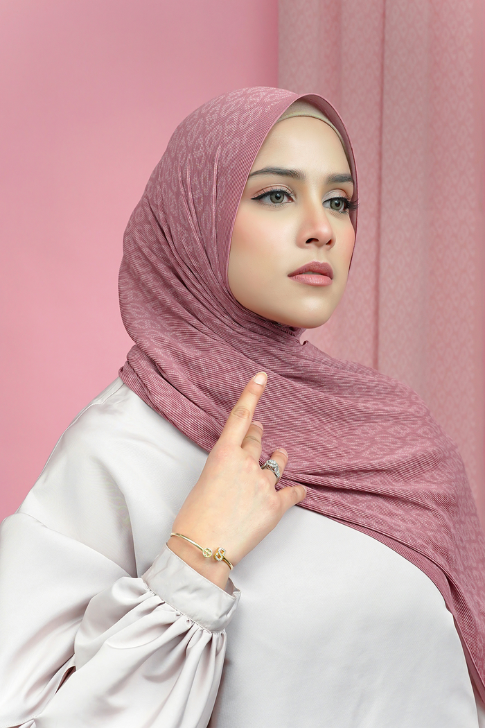 Tapis Pleated Shawl - Ash Rose