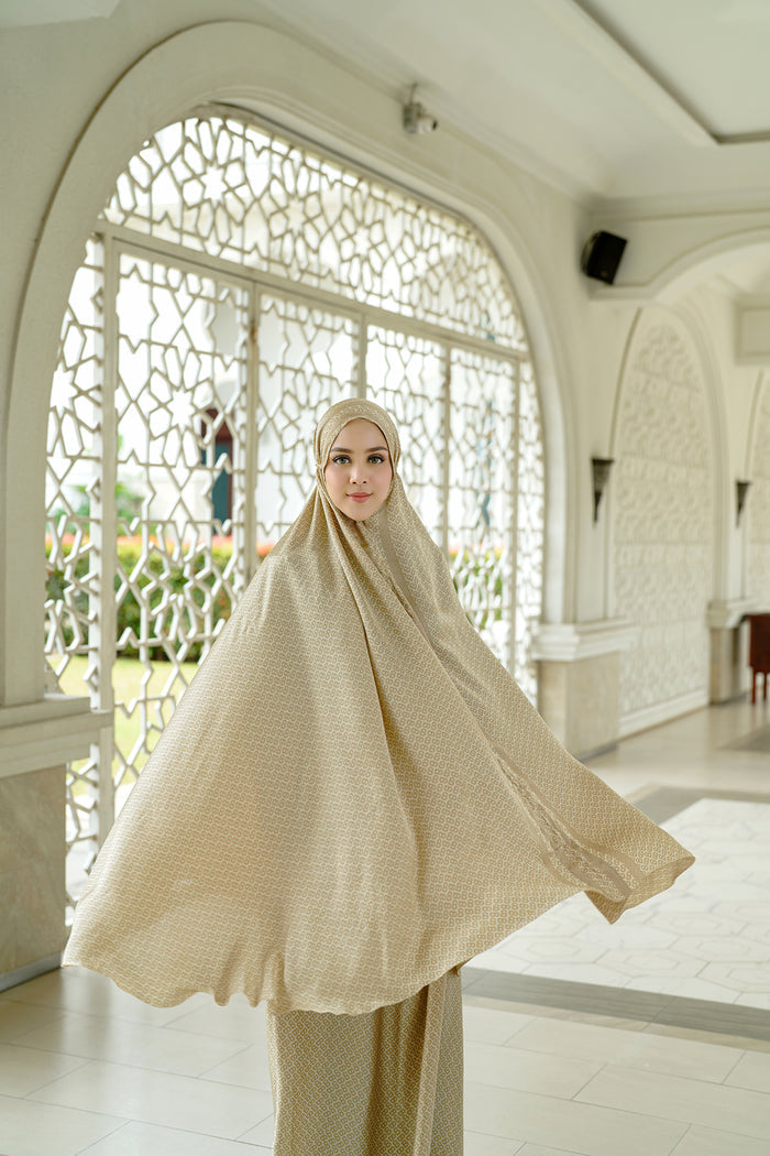Tapis Prayer Robe - Tan