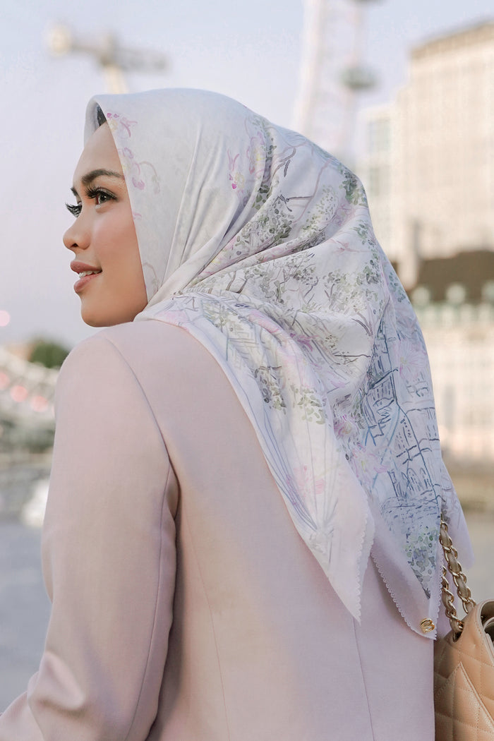 The British Series Voal Square - White