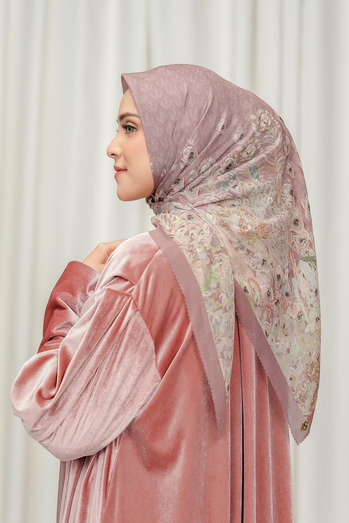 The Ederra 2.0 Square - Old Rose
