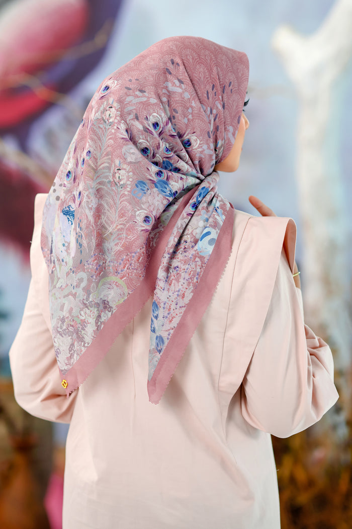 The Ederra Voal Square - Dusty Rose