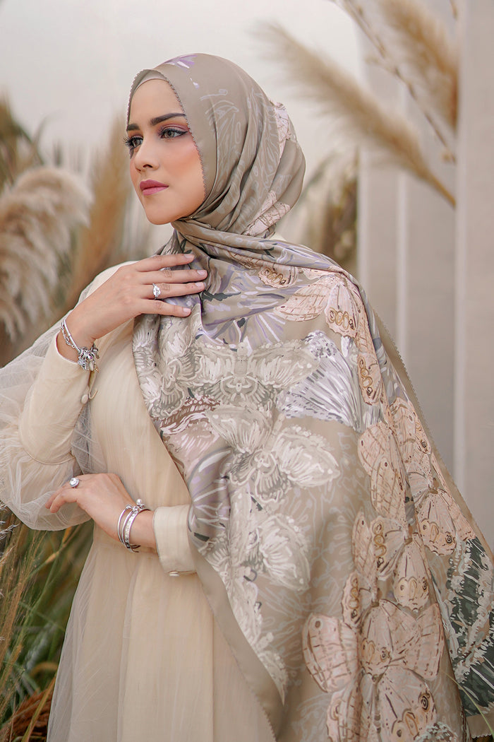 The Farsha Satin Shawl - Moss