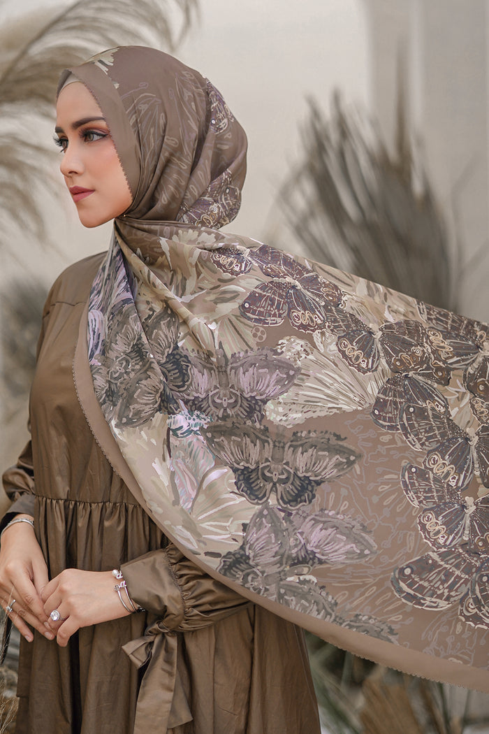 The Farsha Satin Shawl - Rustic Brown