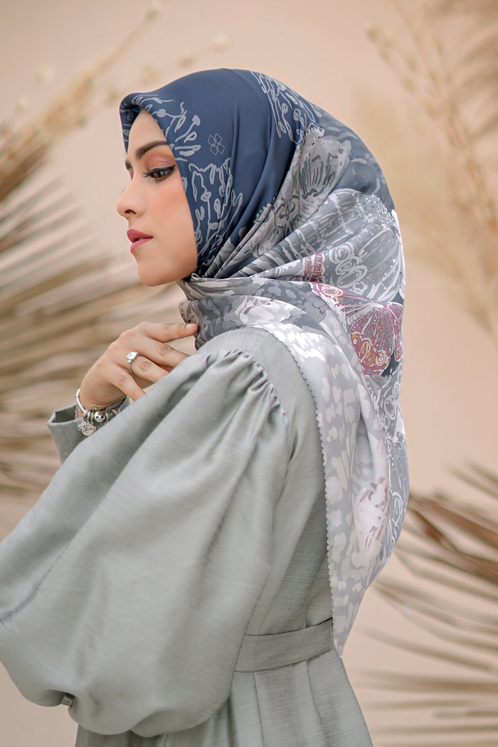 The Farsha Satin Square - Navy