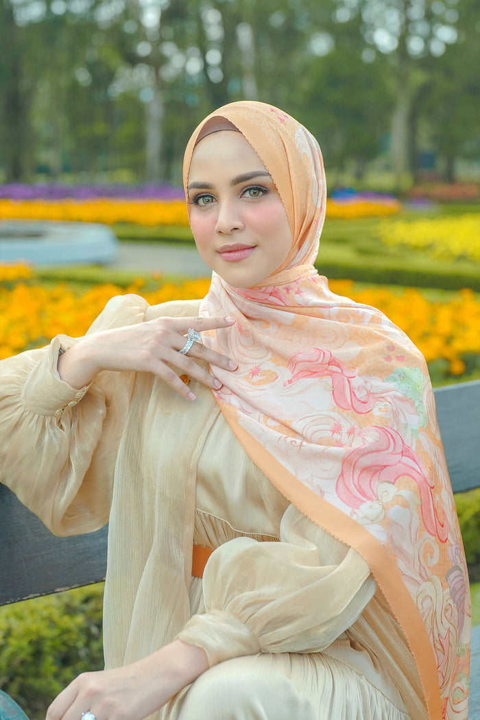 The Friendship Satin Shawl - Apple Jack