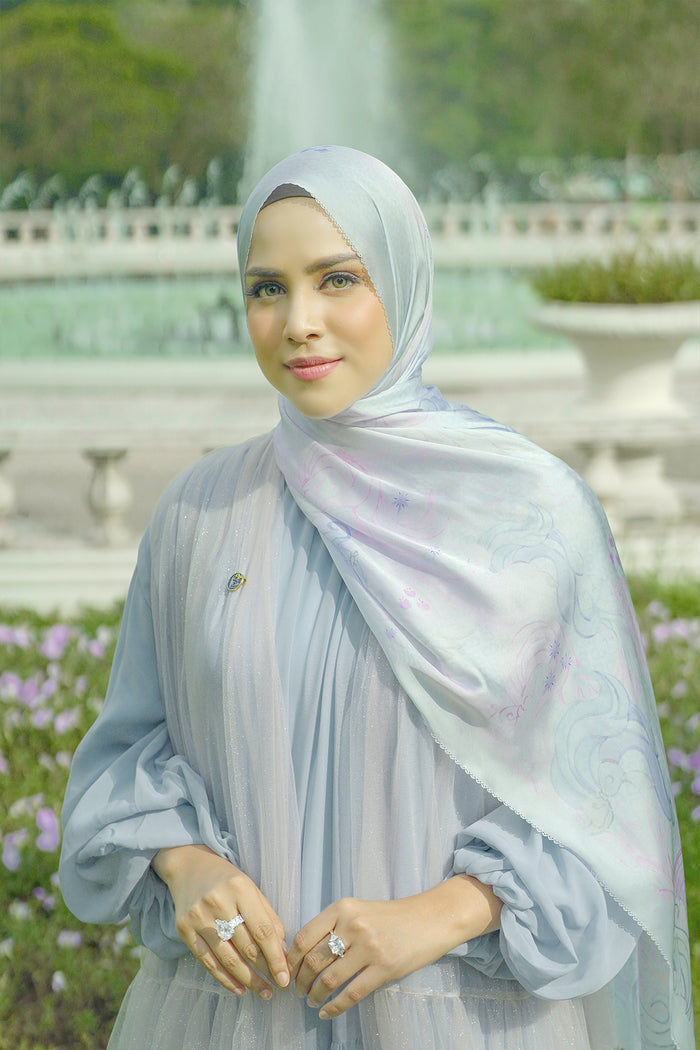 The Friendship Satin Shawl - Rarity