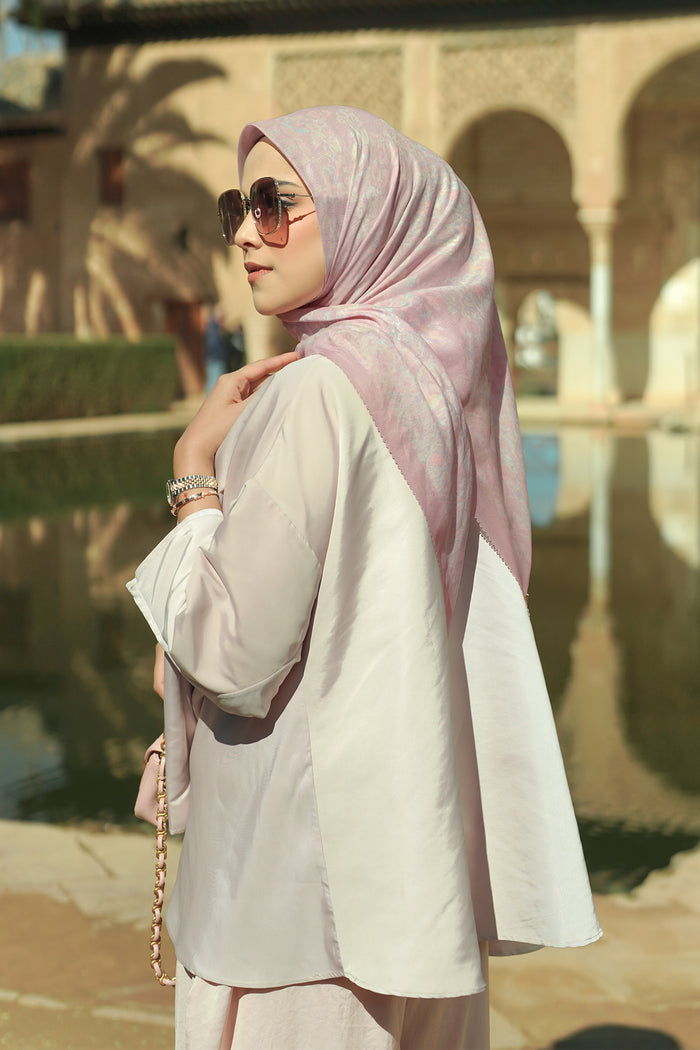 The Granada Pleated Shawl - Pink Mist