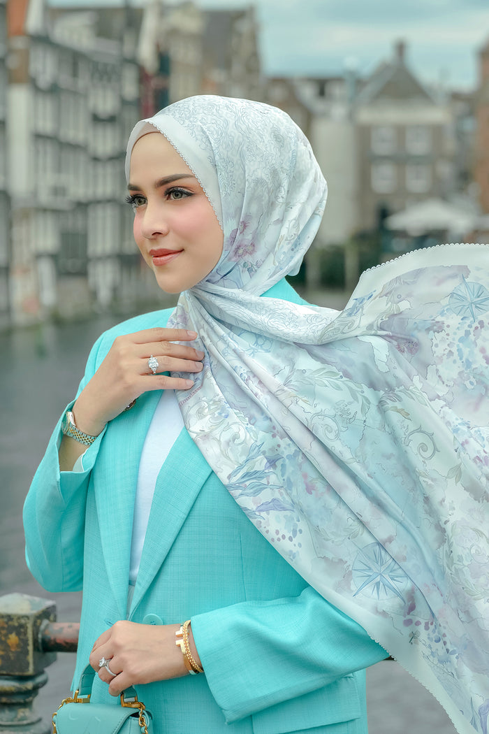 The Journey Satin Shawl - Denpasar