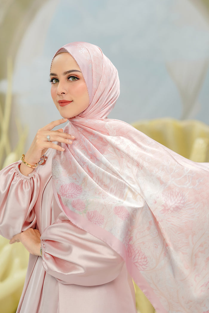 The Little Mermaid 2.0 - Coral - Satin Shawl